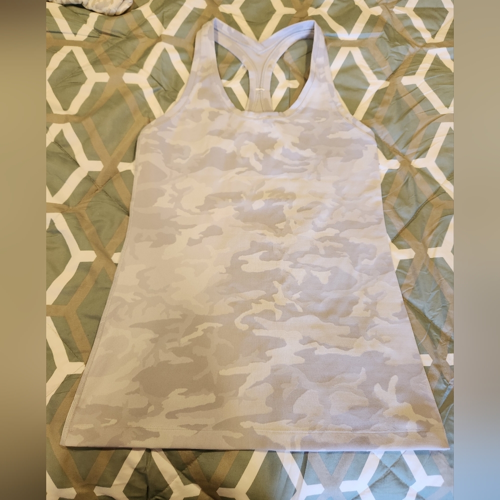 Lululemon cool racer back luxtreme